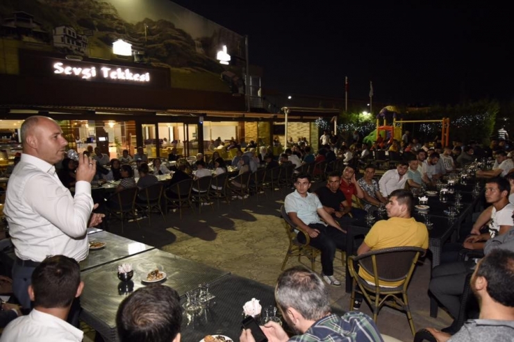 Togar: “Gençler Siyasetin Her Kademesinde Olmalı”