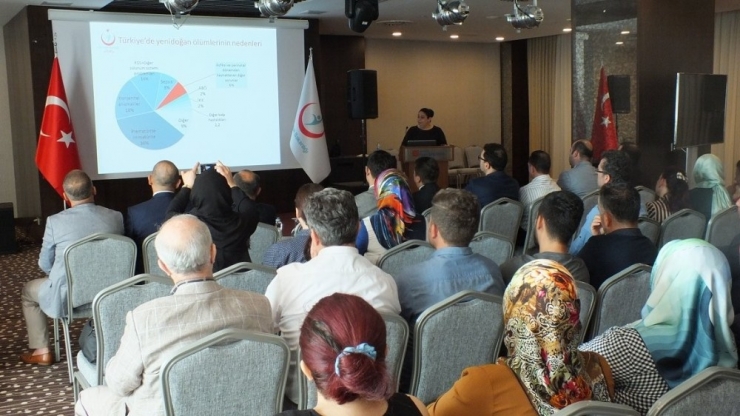 Yenidoğan Canlandırma Programı Eğitimi Tamamlandı