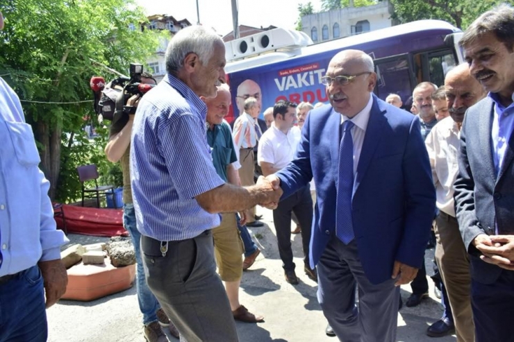 Yediyıldız, Seçime Saatler Kala Hız Kesmiyor