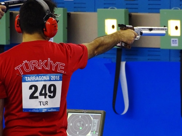 Atıcılık Müsabakalarında İsmail Keleş 4. Oldu