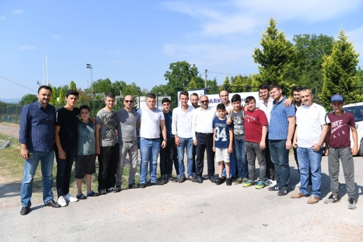 Kartepe Belediyesi’nden Suadiye’ye Spor Tesisi