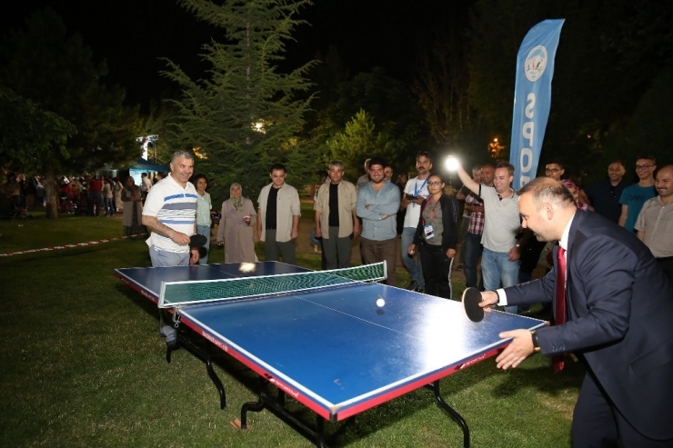 Büyükşehir Mahalleleri Spor Merkezlerine Dönüştürecek