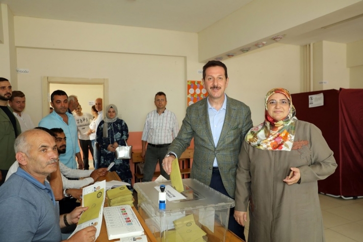 Tok: “Temennimiz Türkiye Kazansın”