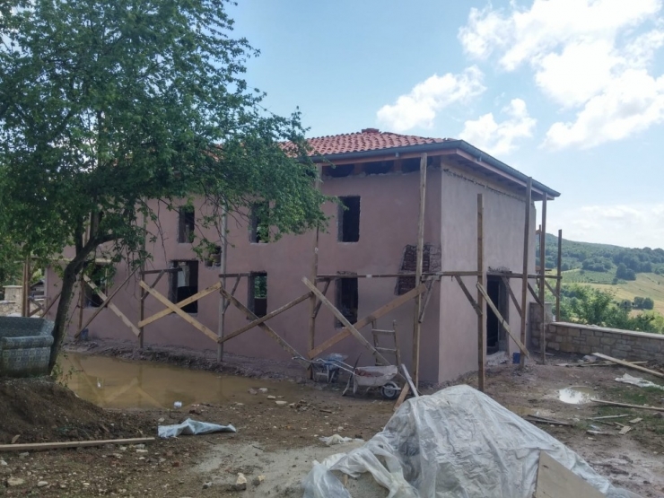 Tarihi Bulduk Camii Restore Ediliyor