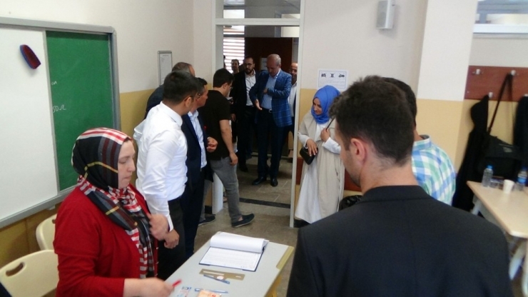 Sandık Görevlilerinden Bakan Kurtulmuş’a Telefon Uyarısı