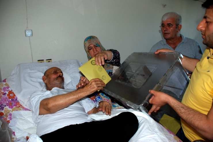 Seyyar Sandıklar Seçmenin Ayağına Gitti