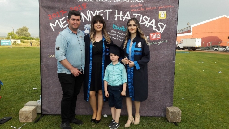 Üniversiteli Kardeşlerin Azmi Başarı Getirdi