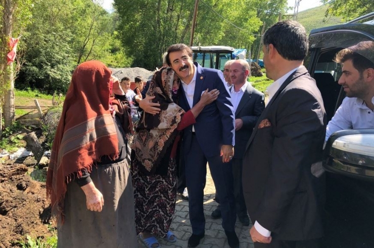 Aydemir: ‘Dadaşlara Minnettarız’