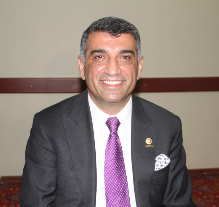 Chp’li Vekilden Kılıçdaroğlu’na Sert Çıkış, İstifası İçin Oturma Eylemi Başlatıyor