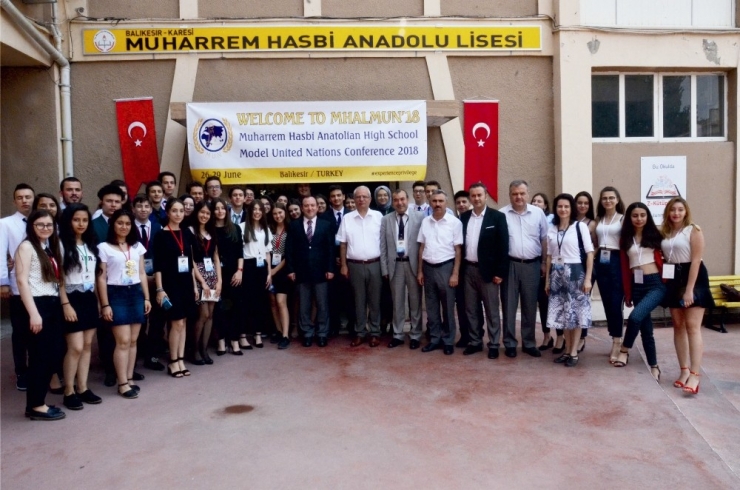 Balıkesir’de Bm Konferansı