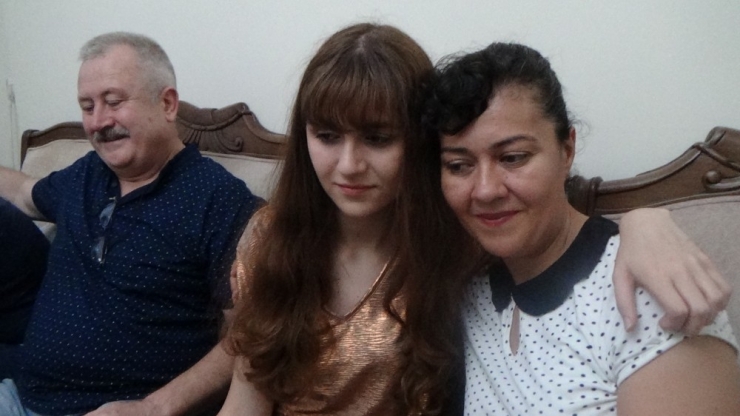 Kütahyalı Elif Taş, Lgs’de Tüm Soruları Yanıtladı