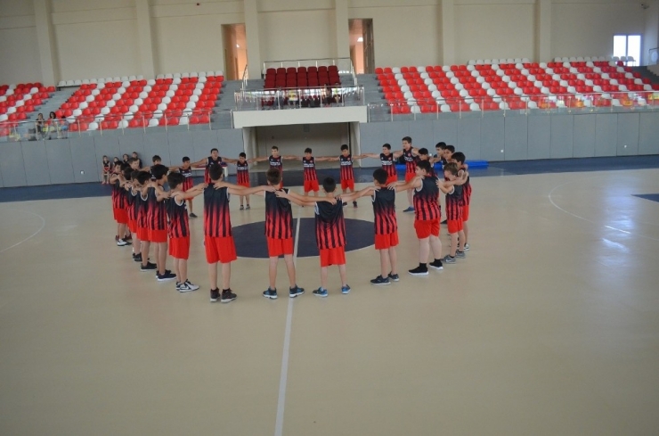 Turgutlu’da Spor Akademisi Faaliyetlerine Başladı