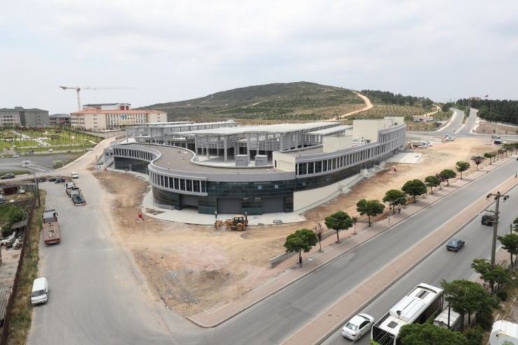 Gebze’nin Yeni Modern Pazarında Çalışmalar Tamamlanıyor