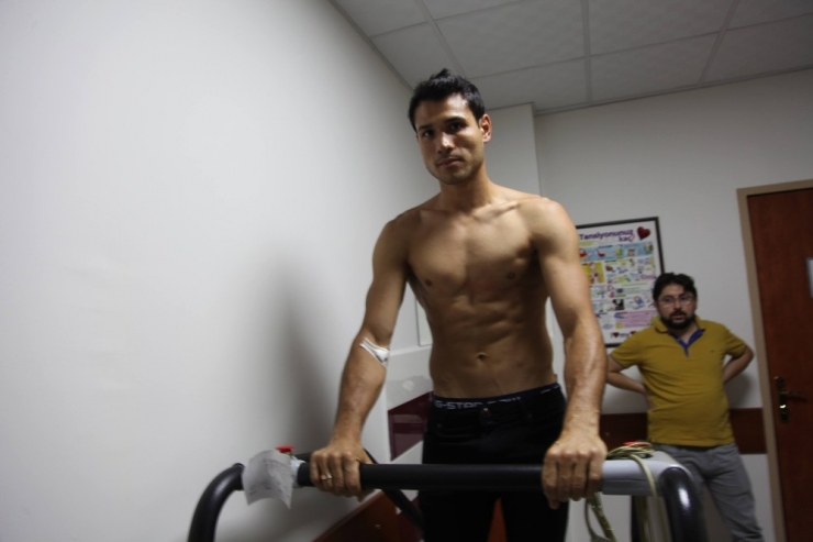 E. Yeni Malatyaspor’da Sağlık Kontrolü