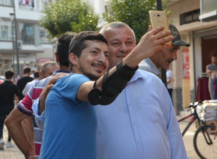 Cemal Enginyurt, Sosyal Medyada ‘Trend-topik’ Oldu