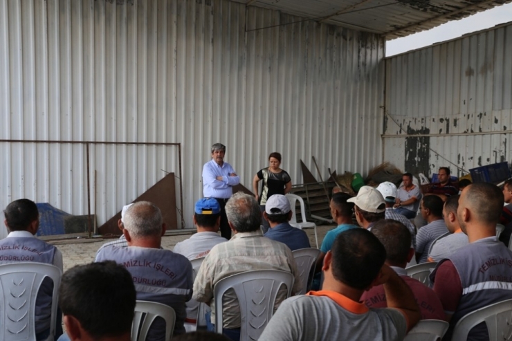 Burhaniye’de Temizlik İşlerinde Rota Belirlendi