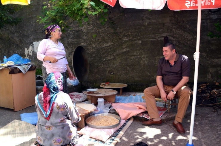 Alaplı Mahallelerinde Başkan Tekin’e Sevgi Seli