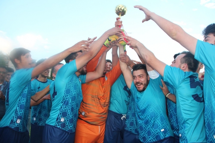 Bilecik 2. Amatör Lig’in İlk Şampiyonu İl Özel İdarespor Oldu