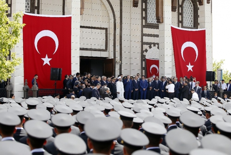 Cumhurbaşkanı Erdoğan: "Bizim Önümüzdeki Dönemde De En Büyük Mücadelemiz Ülkemizde Terör Olacak”