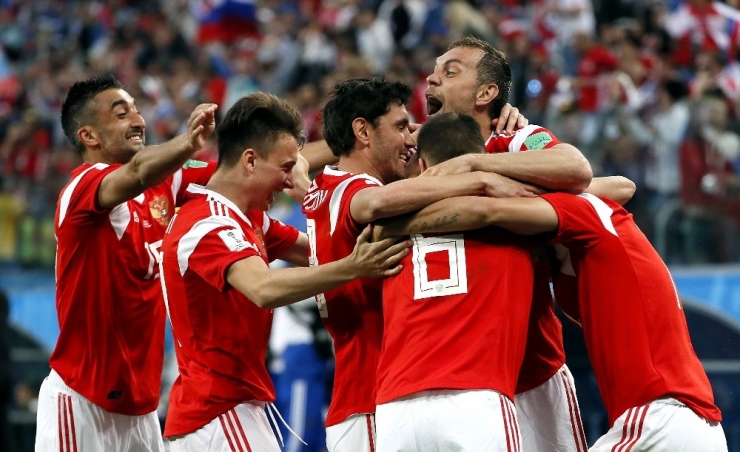 Dünya Kupası’nda 4 Ülke Sıralamaları Alt Üst Etti!