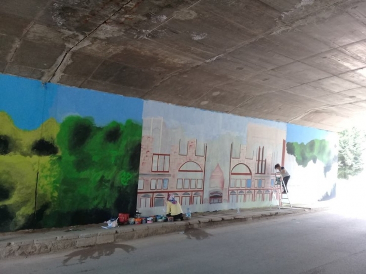 Körfez’in Duvarları Sanatla Boyanıyor