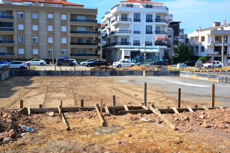 Sarımsaklı Yepyeni Bir Aile Sağlık Merkezi’ne Kavuşuyor