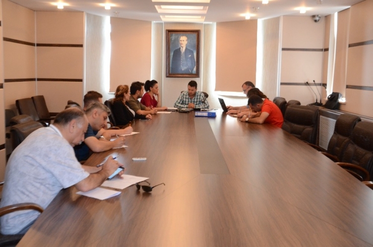 Kartepe’nin Yeni Kapalı Pazar Alanının İhalesi Yapıldı