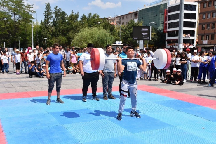 Kırıkkale’de 4 Bin 152 Çocuk Spora Kayıt Oldu