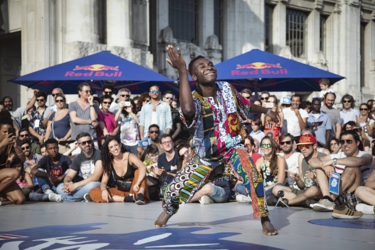 Dans Türlerinin Yarıştığı Red Bull Dance Your Style Bu Pazar Antalya’ya Geliyor