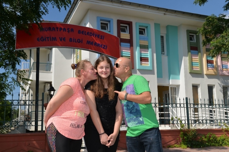 Muratpaşalı Melisa Duru’dan Lgs’de Yüksek Başarı