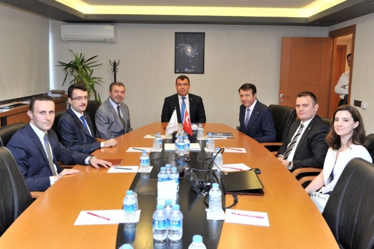 Türkiye’nin İlk Uzay Merkezi Gün Sayıyor