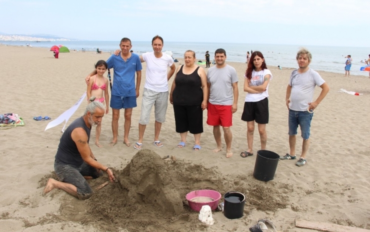 Atakum’da ’Kumdan Heykel Etkinliği’