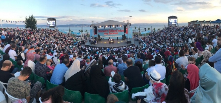 Darıca’da Yüzlerce Çocuk, Sünnet Heyecanı Yaşadı