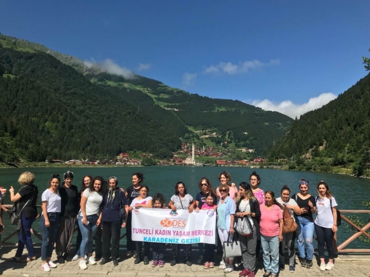 Tuncelili Kadınlar, Doğu Karadeniz’i Gezdi