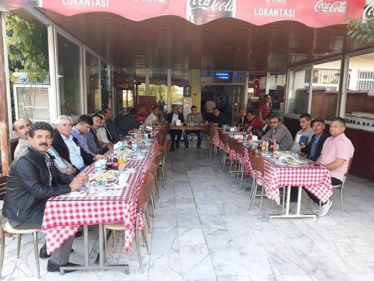 Komutanlara Veda Yemeği