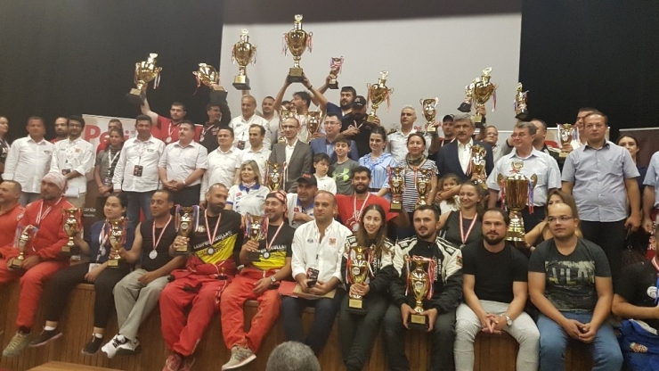 Vezirköprü’de Off-road Yarışları Kupa Töreni İle Sona Erdi