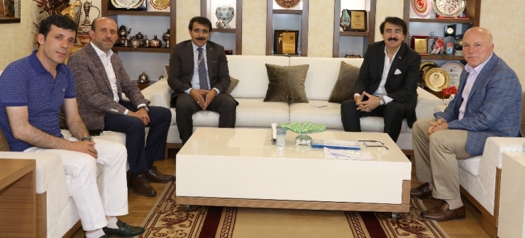 Büyükşehir Altınok Ve Aydemir’i Ağırladı