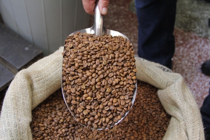 Kahve Kokan Sokak Geçenleri Mest Ediyor