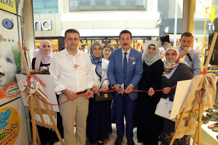 Geleneksel El Nakışları Sergisi İlkadım’da Açıldı