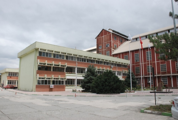 Turhal Şeker Fabrikası’na İki Haftada 2 Bin 700 Kişi Başvurdu