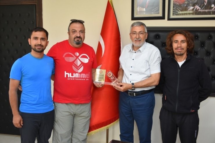 Oryantiring Sporcuları İnönü Belediyesi’nin Misafiri Oldu