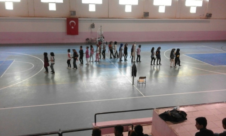 Şemdinli’de Yaz Spor Kursları Başlıyor