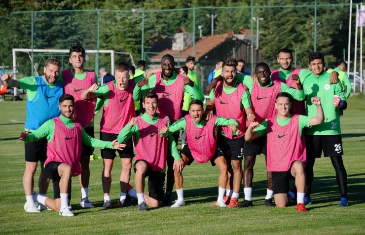 Atiker Konyaspor’un Bolu Kampı Devam Ediyor