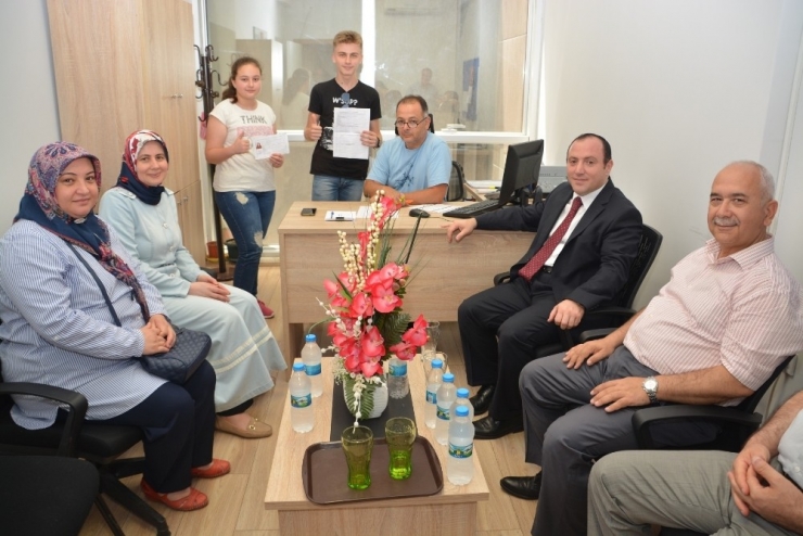 Öğrencilere Ücretsiz Danışmanlık Hizmeti Başladı