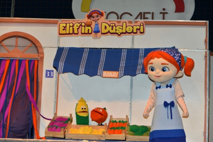 Çocuklar Elif’in Düşleriyle Eğlendi