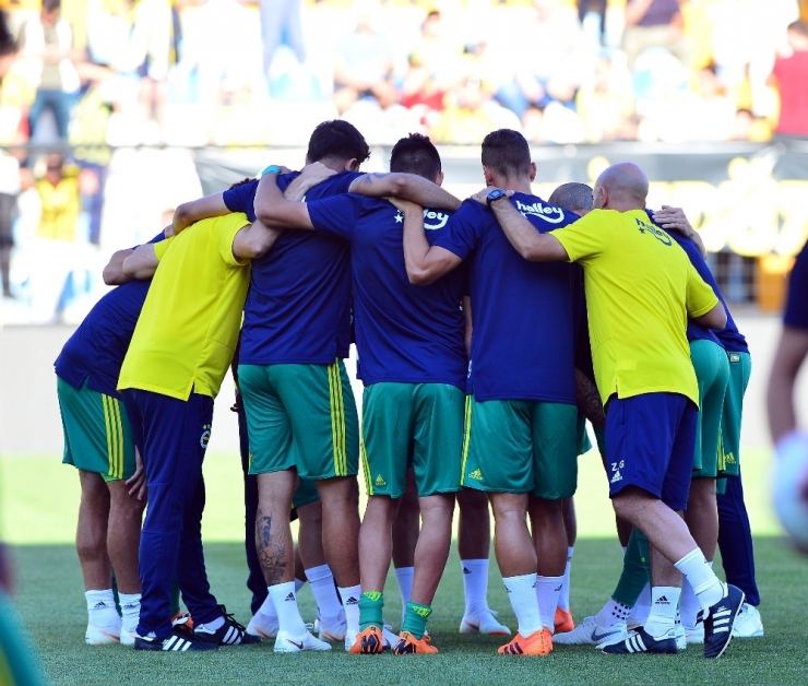 Fenerbahçe’den 1-1’lik Prova