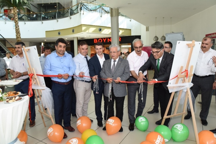 "Tarım Ve İnsan” Konulu Fotoğraflar Balıkesir’de Sergilendi