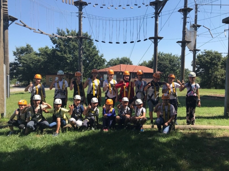 Kartepeli Çocuklar Sakarya’da Gönüllerince Eğlendiler