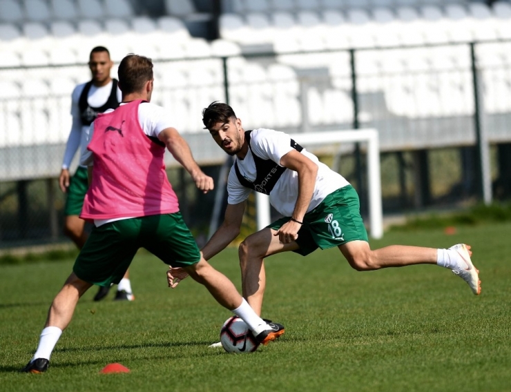 Bursaspor’da Hazırlıklar Sürüyor