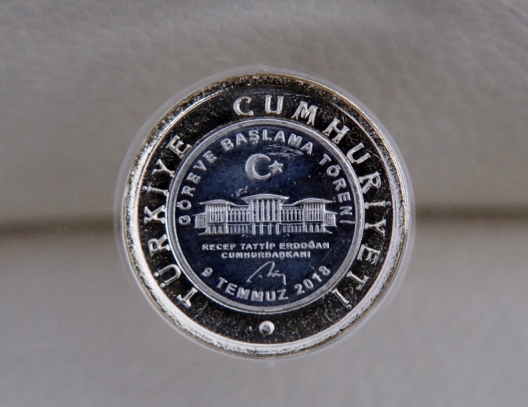 Türkiye’nin Yeni Sistemi Anısına Madeni Para Bastırıldı